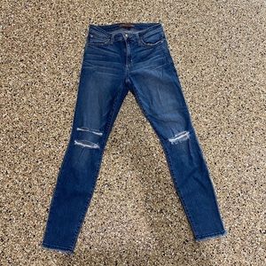 Joe’s Jeans Flawless Mid Rise Skinny Ankle